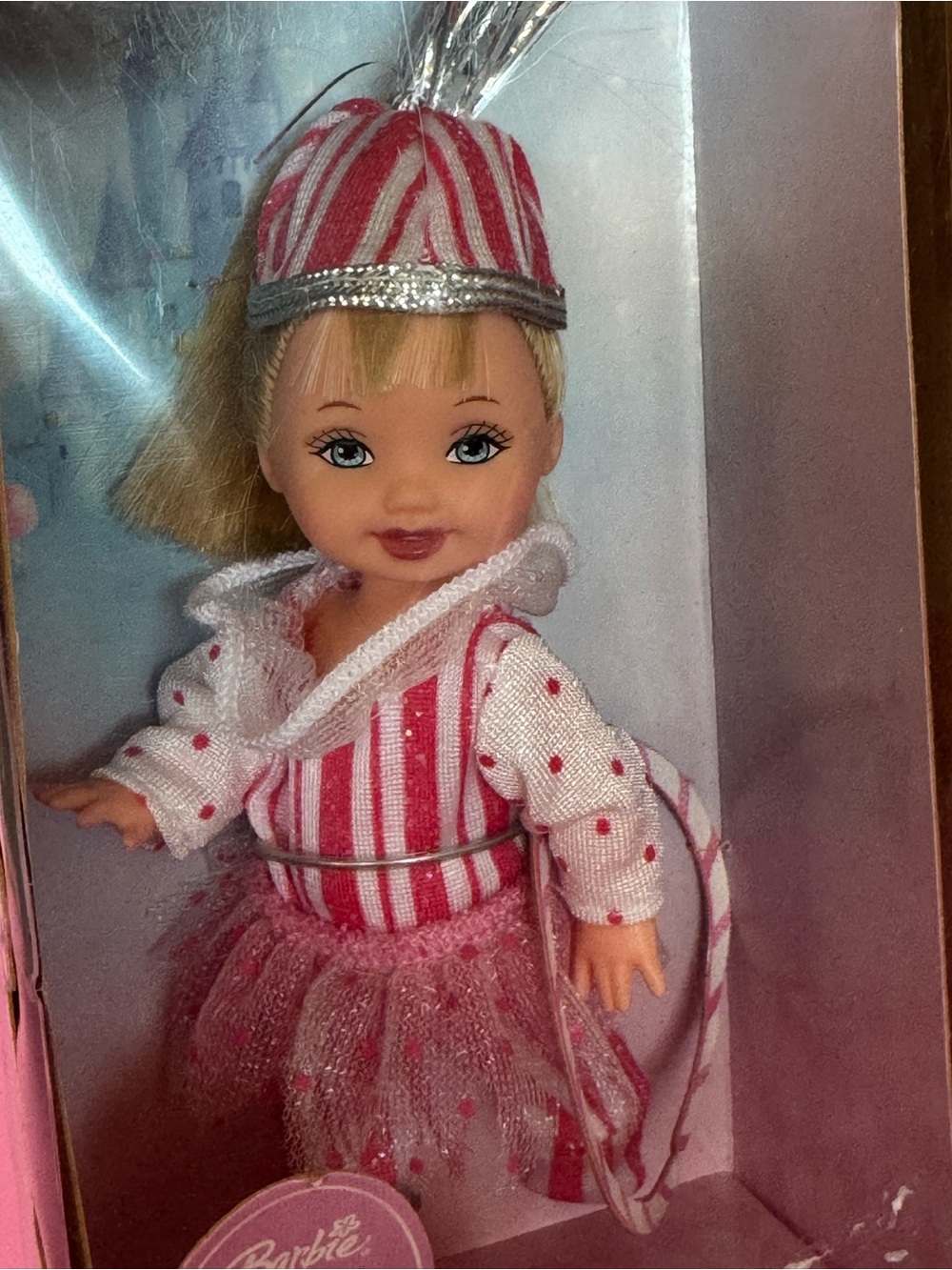 Mattel 2001 Kelly Nutcracker Peppermint doll - Picture 2 of 11